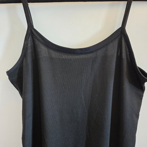 Black Adjustable Strap Camisole - Picture 2 of 5